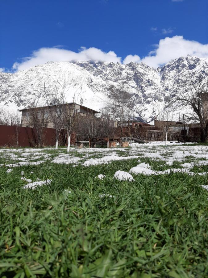 Kazbegi Green Yard Hotel Exterior foto