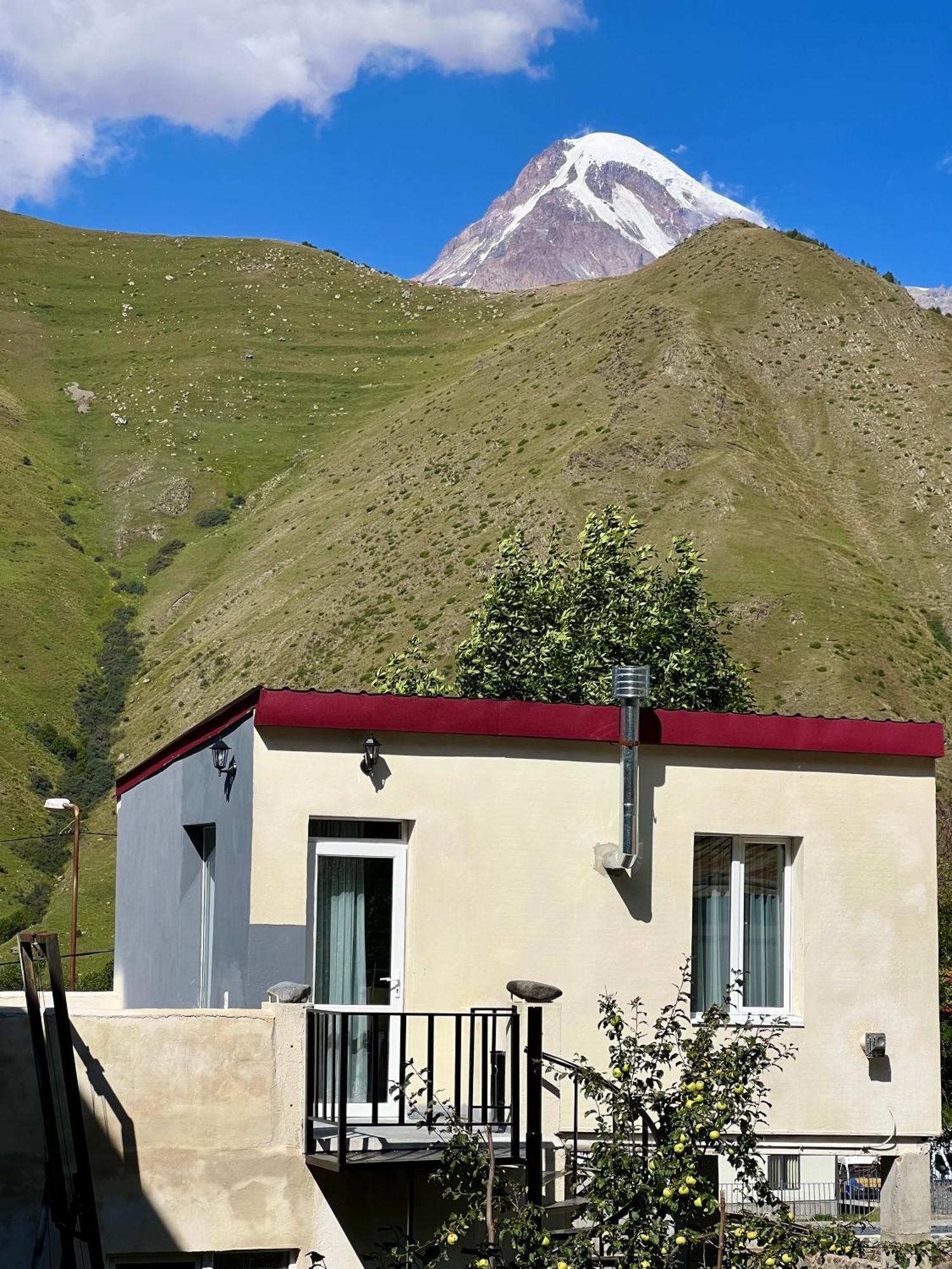 Kazbegi Green Yard Stepantsminda Exterior foto